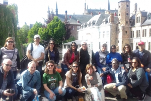 Desde Amsterdam: Excursión de un día a Brujas en español o inglés