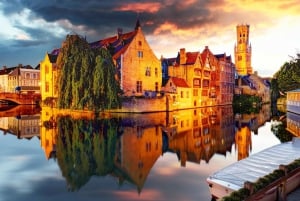 From Amsterdam: Day Trip to Bruges in Spanish