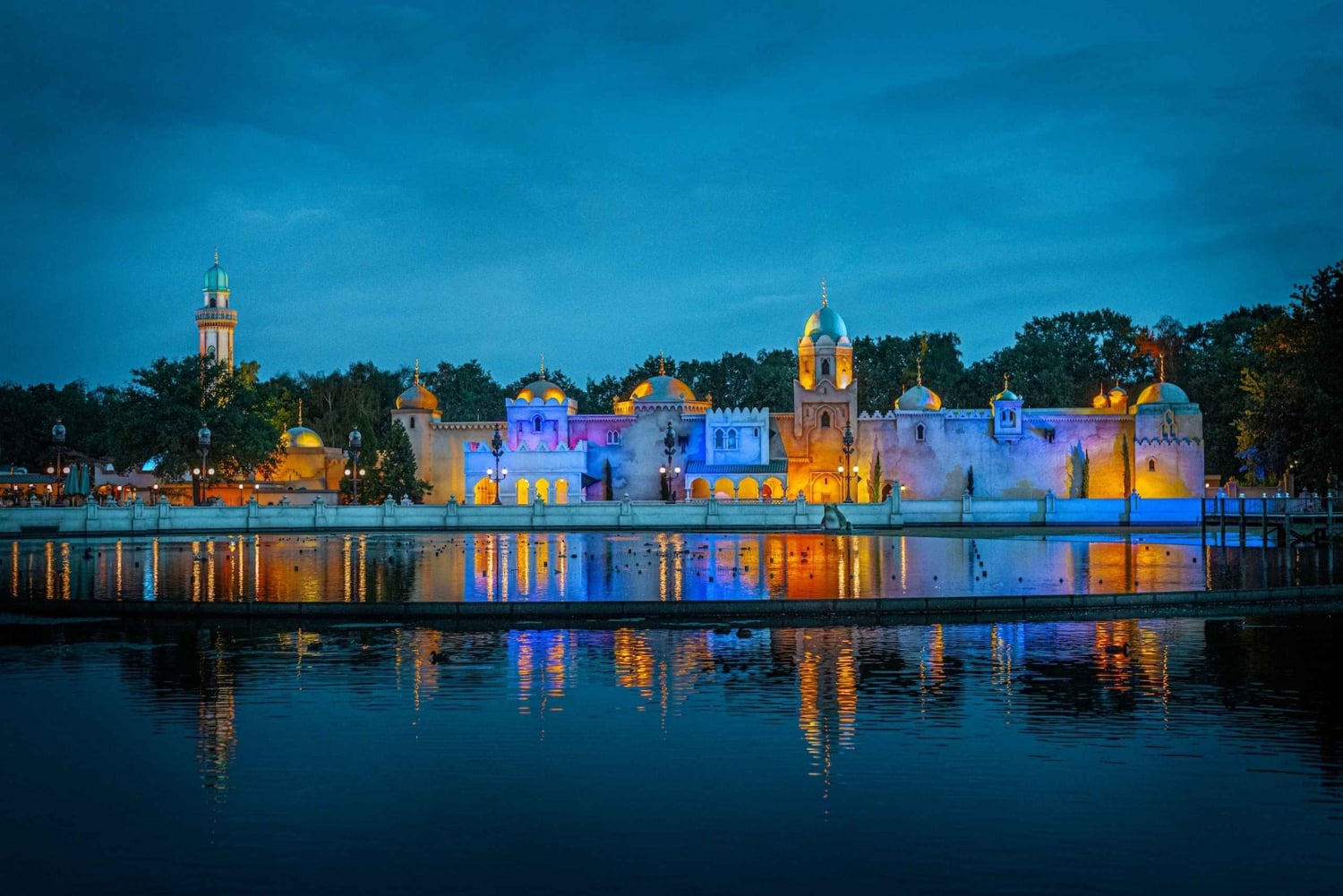 Из Амстердама: однодневная поездка в тематический парк Эфтелинг с билетом