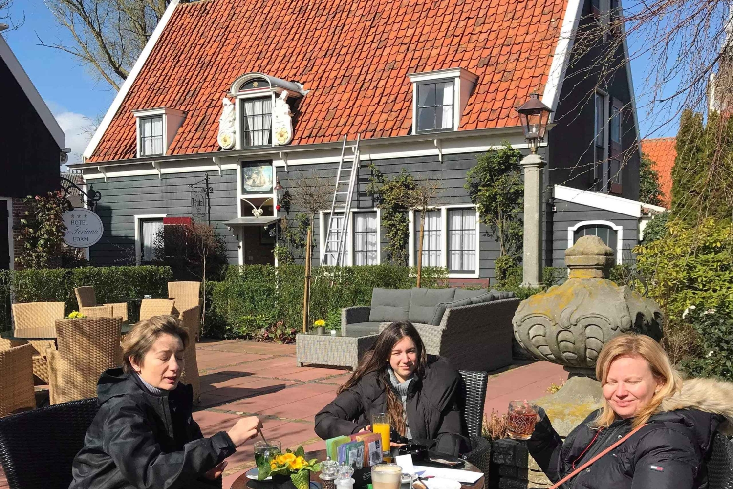 From Amsterdam: Edam & Volendam Walking Tour