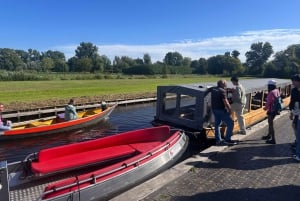 Desde Ámsterdam: excursión de un día a Giethoorn con recorrido por los canales y el pueblo