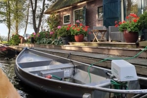 Fra Giethoorn-dagstur med lille elektrisk båd