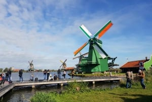 Amsterdamista: Giethoorn & Zaanse Schans Tour w / Small Boat