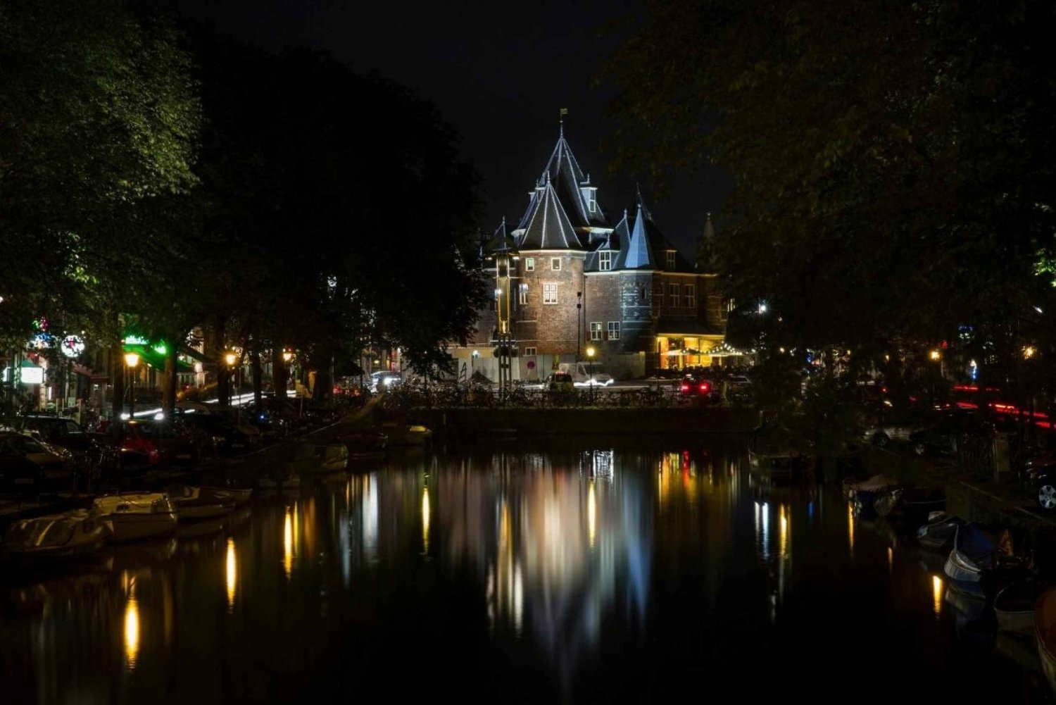 Amsterdam: Historia Embrujada y tours a pie de fantasmas