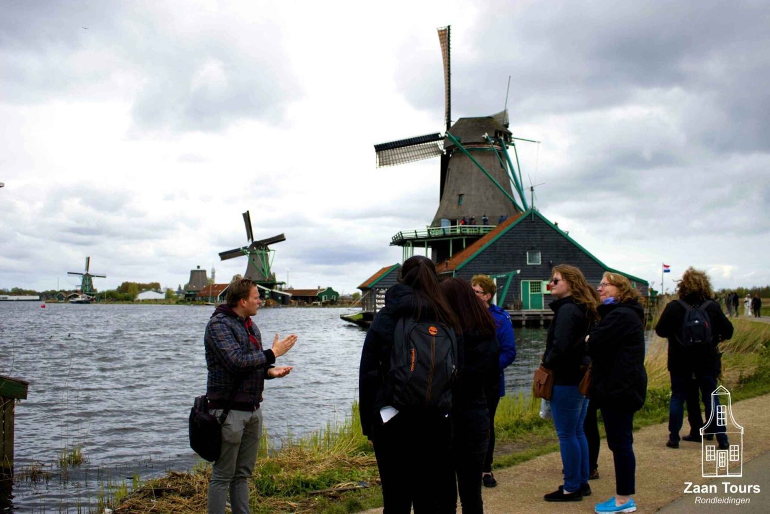 Da Amsterdam: tour per piccoli gruppi a Keukenhof e Zaanse Schans