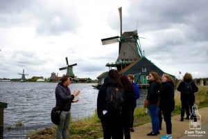 From Amsterdam: Keukenhof and Zaanse Schans Small Group Tour