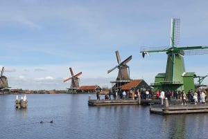 From Amsterdam: Small Group Zaanse Schans and Volendam Tour