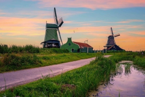 Z Amsterdamu: Wiatraki Zaanse Schans Tour po hiszpańsku