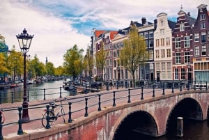 From Brussels: Journey to Holland with Boat Trip