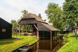 Giethoorn: Privé dagtrip met rondvaart vanuit Amsterdam