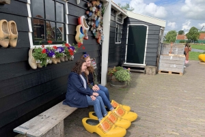 Giethoorn et le pays des moulins à vent – Un voyage à travers la Hollande ancienne