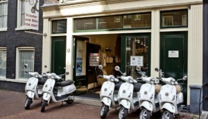 Hotel Scooters