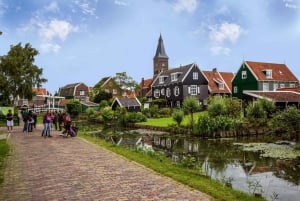 Marken, Volendam and Edam: Private Full-Day Tour