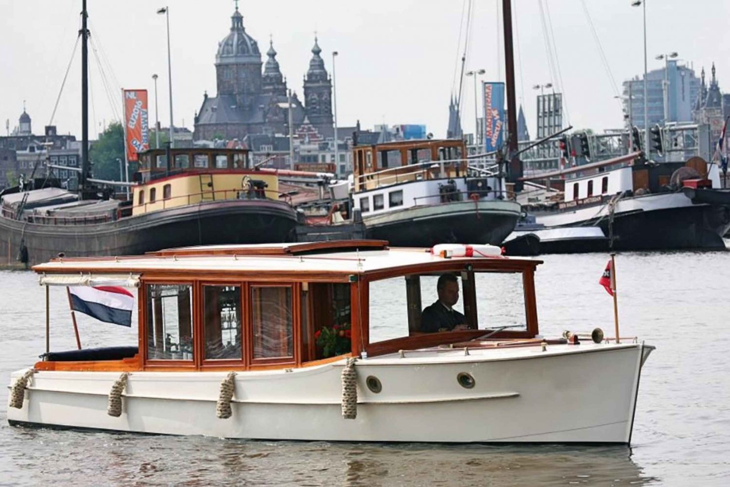 A taste of Amsterdam! Enjoy highlights of Dutch food