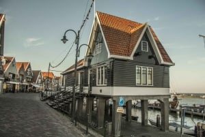 Amsterdam: Marken, Volendam, Edam (Private Driver & Tour)