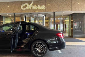 Yksityinen lentokenttäkuljetus Amsterdamista lentokentälle tai lentokentältä