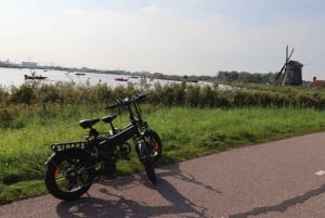 Private E-bike tour of Amsterdam
