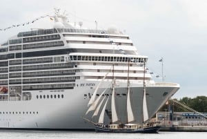 Private transfer from Rotterdam cruise port to Amsterdam