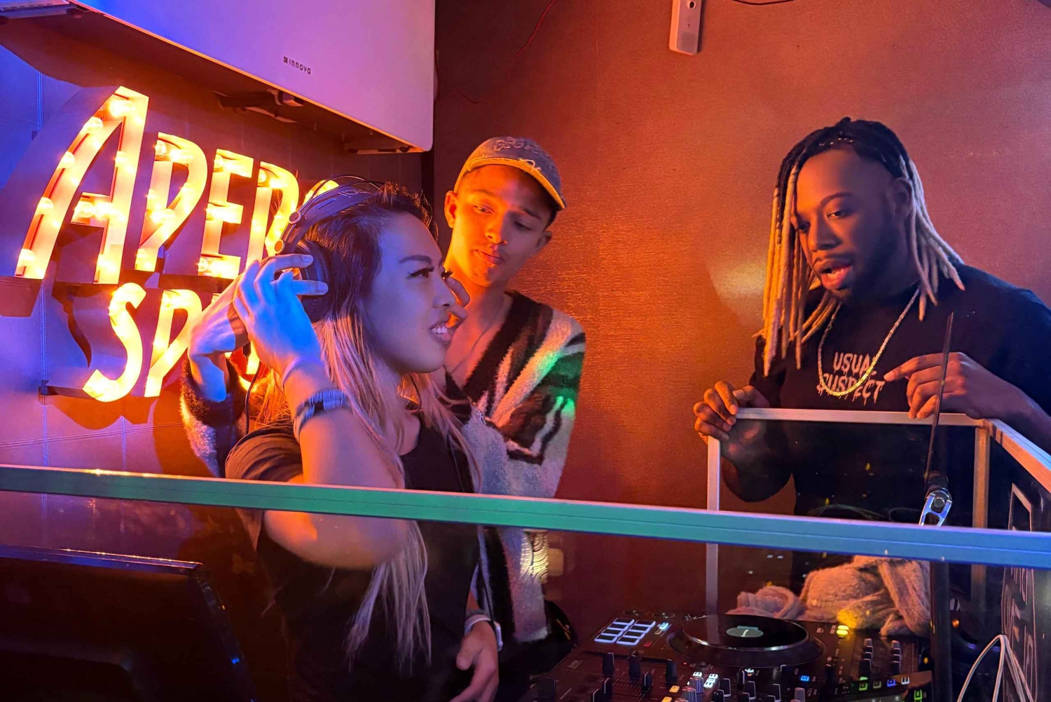 Rockstar na godzinę: warsztaty DJ dla VIP-ów w prawdziwym klubie