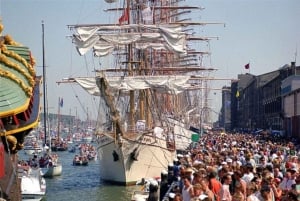 SAIL Amsterdam 公式主催者：セーリングクルーズ with ランチ