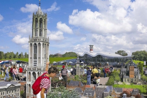 From Amsterdam: Kinderdijk and The Hague Tour with Museums
