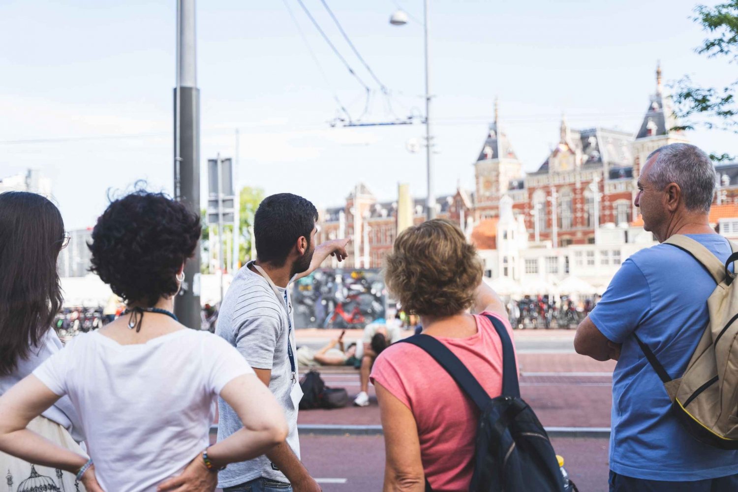 Tour a piedi per piccoli gruppi con crociera sui canali di Amsterdam
