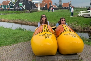 Tur til vindmøller, ost, tresko og Volendam fra Amsterdam