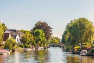 Vecht River: Private Tour sightseeing Cruise with diner