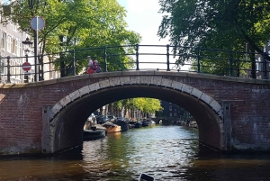Visiter Amsterdam en Bateau avec un Guide Francais (french)
