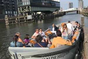 Visit Amsterdam by Boat with a French Guide (french)