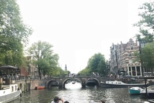 Visit Amsterdam by Boat with a French Guide (french)