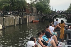 Visit Amsterdam by Boat with a French Guide (french)