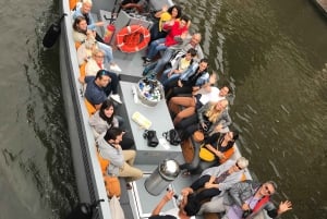 Visit Amsterdam by Boat with a French Guide (french)