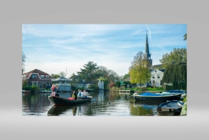 Volendam: Bike Rental including Highlights-Routes