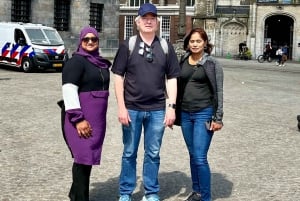 Amsterdam: Small Group Walking Tour with Fun Guide