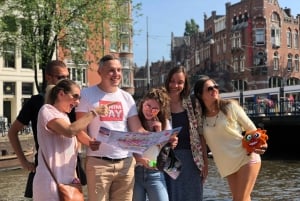 Amsterdam: Hidden Gems Sightseeing & Tasting Tour + PDF-Guide