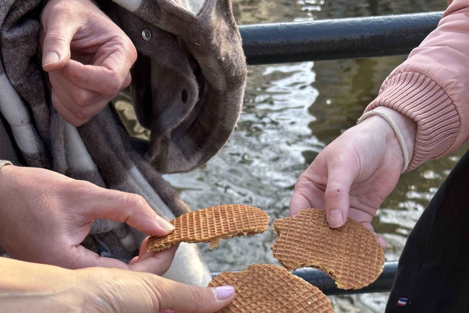 A tua própria Amesterdão: imperdível. Descobrindo a culinária holandesa!