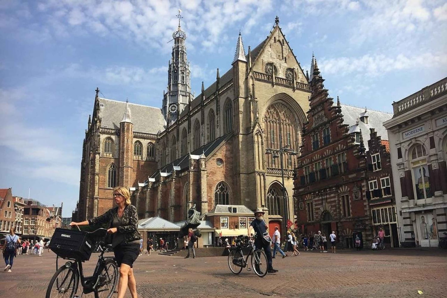 Eigen Nederland. Haarlem: Een tour langs bijzondere plekken