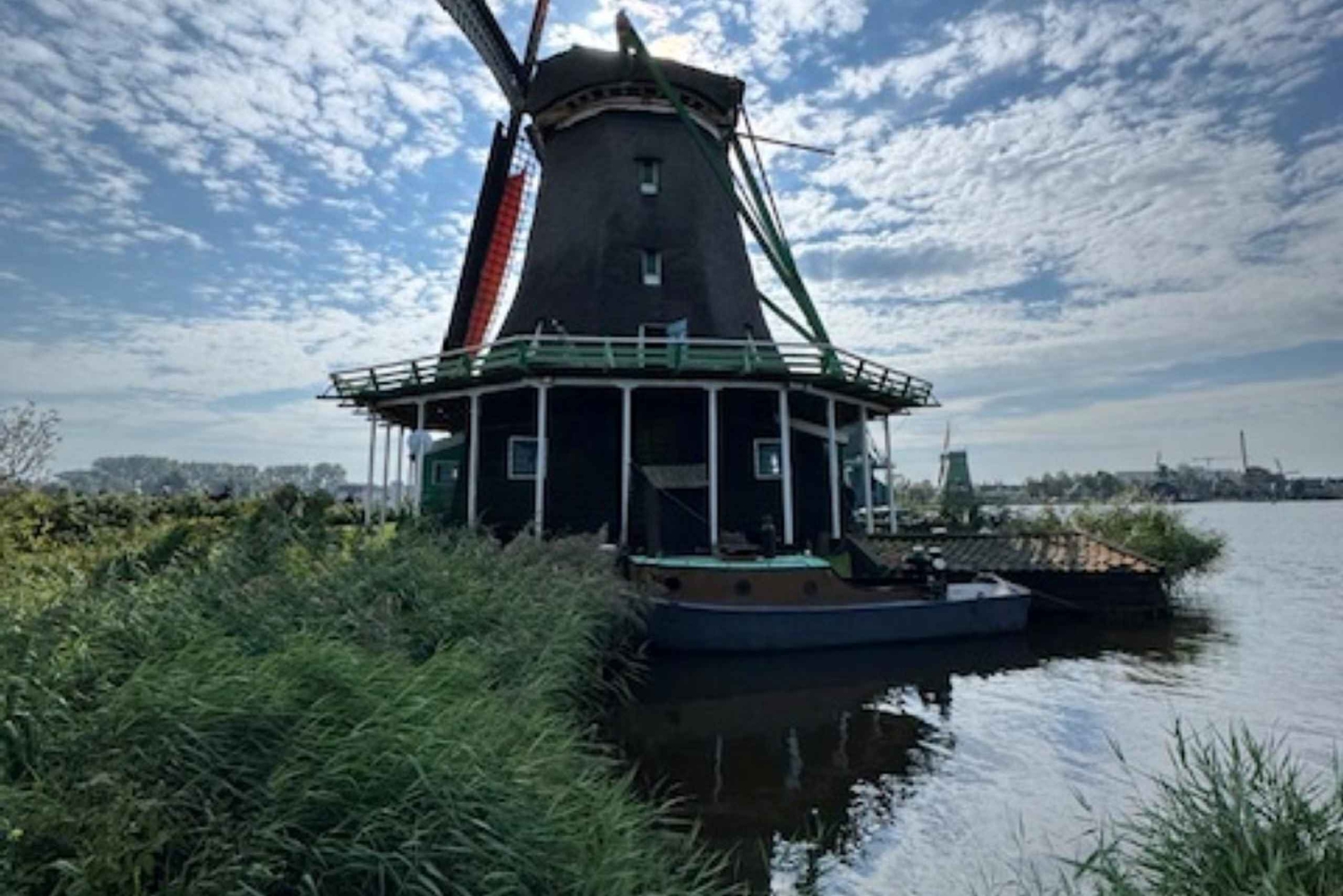 Private Tour durch Zaanse Schans und Giethoorn + 1-stündige Kanalrundfahrt