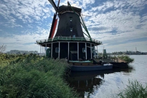 Private Tour durch Zaanse Schans und Giethoorn + 1-stündige Kanalrundfahrt