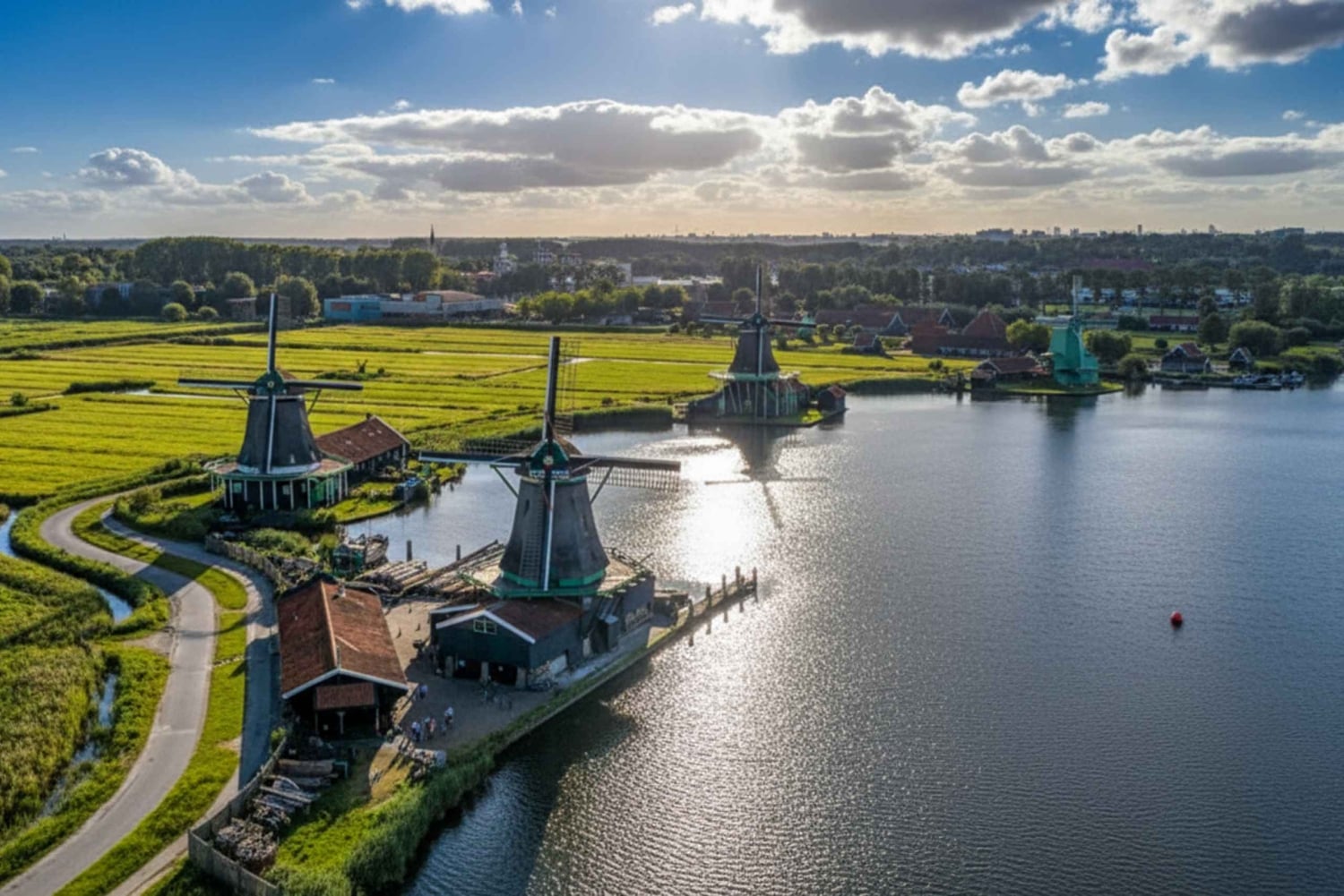 Zaanse Schans: Ylellinen yksityinen minibussikierros + Volendam/Edam