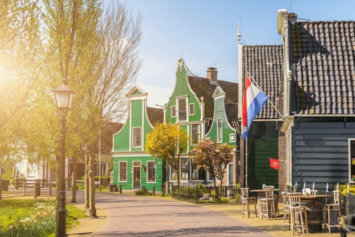 Zaanse Schans: Ylellinen yksityinen minibussikierros + Volendam/Edam
