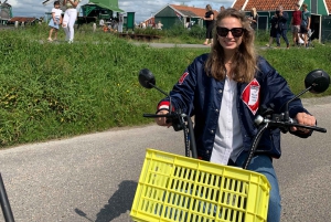 Zaanse Schans: Vindmøller, træsko og ost på elektrisk scooter