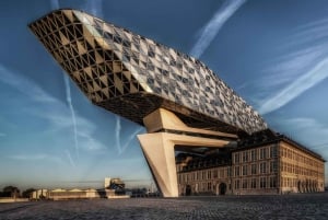 Anvers : Promenade Insta-Parfaite avec un local
