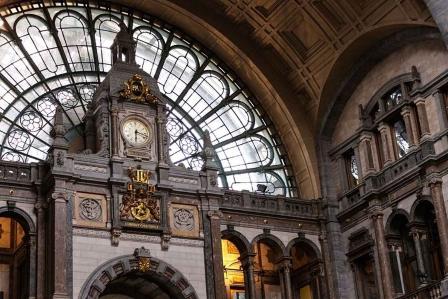 Antwerp: Must-See Attractions Private Walking Tour