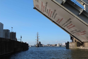 Antuérpia: passeio privado de barco no antigo porto, incluindo. Bebidas e lanches