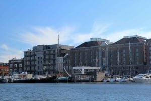 Antuérpia: passeio privado de barco no antigo porto, incluindo. Bebidas e lanches