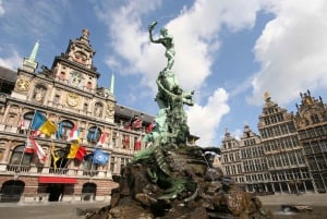 Au départ de Bruxelles : Visite d'une jounée d'Anvers et de Gand avec guide