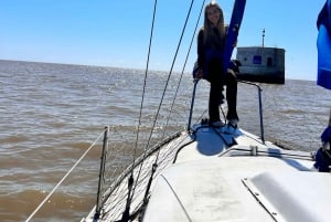 Paseo de 1 hr 30 en velero, las mejores vistas de la ciudad de Buenos Aires