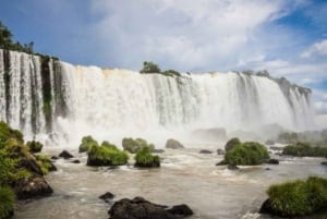 2-tägige Iguazu-Fälle mit Flug ab Buenos Aires